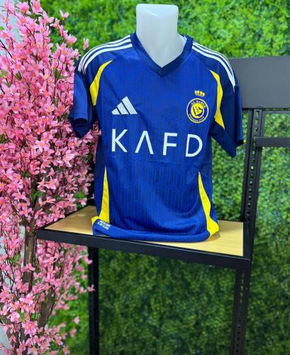 تيشيرت نادي النصر الثاني الجديد 2025