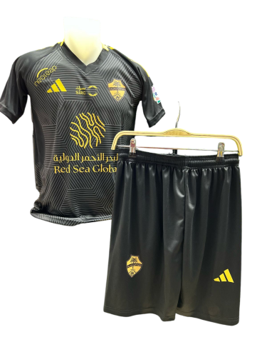 طقم نادي الاهلي السعودي الاسود الجديد 2025