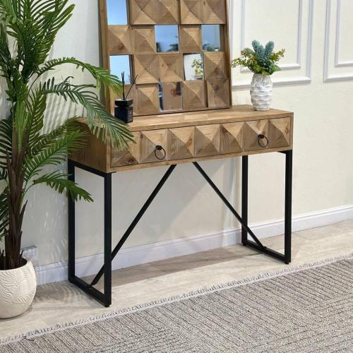 مدخل خشب مع 2 أدراج