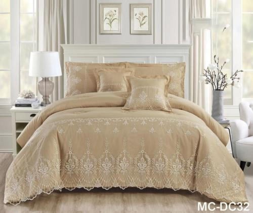 لحاف نفرين 6 قطع منفوخ دانتيل