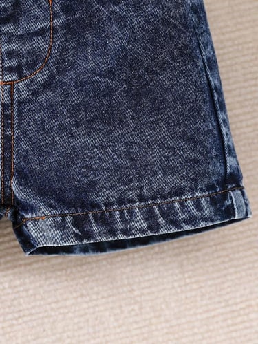 طقم ملابس للأطفال