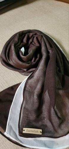 Brown and beige headscarf SCA008