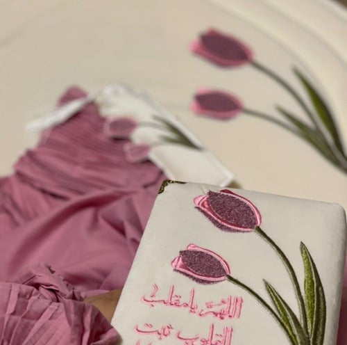 طقم بريق التوليب