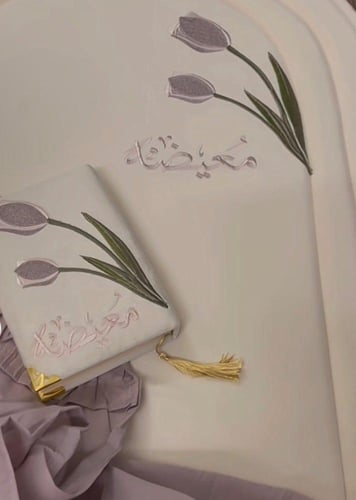 طقم بريق التوليب
