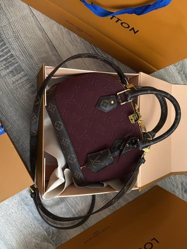 شنطة LV فانتي