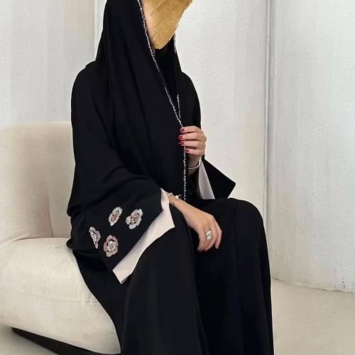 عباية صيفية بقماش كريب ملكي كوري القصة نص كلوش عبا...