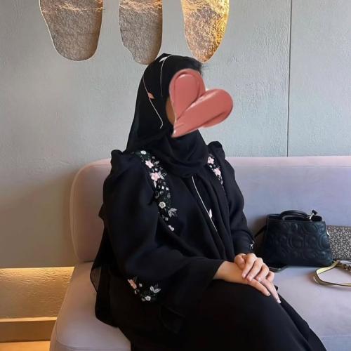 عباية صيفية بقماش كريب ملكي كوري قصة فل كلوش لف شك...