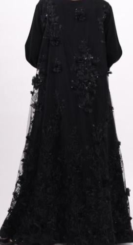 Black Abaya with Embroidered Tulle and 3D Flowers (Az-0062).