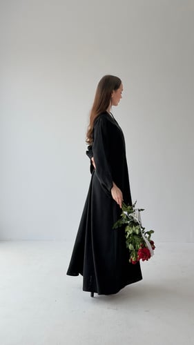 NOIR VEIL | The calm aura abaya Az-0076