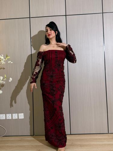 فستان سهره عنابي