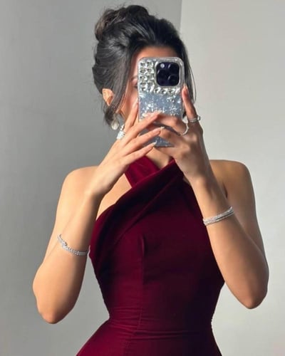 فستان خمري داكن