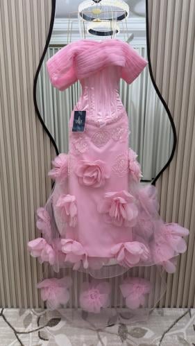 فستان ادريانا