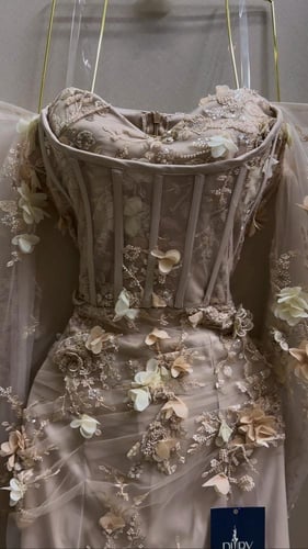 فستان زهراء