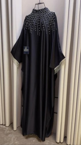 جلابيه اسود