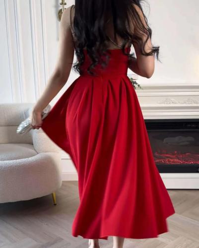 فستان ناعم احمر ساطع