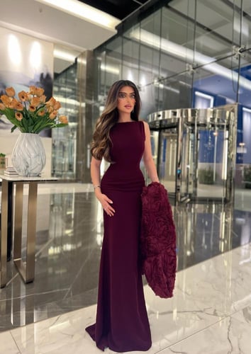 فستان ناعم عنابي