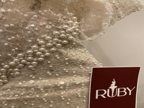 فستان سهره بيج فاتح