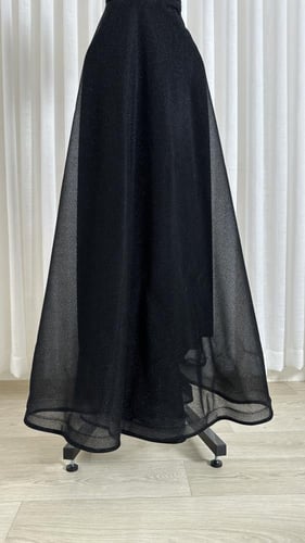 فستان ناعم اسود