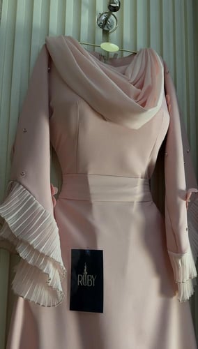 فستان باربي