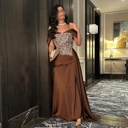 فستان سهره بني مطرز