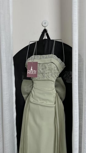 فستان سهره اخضر