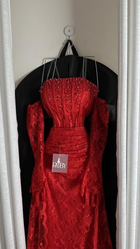 فستان سهره احمر