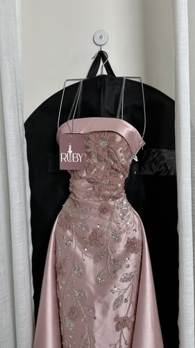 فستان سهره وردي فاتح