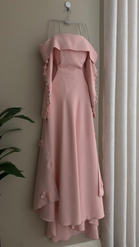 فستان حسناء