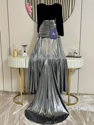 فستان سهره فضي واسود