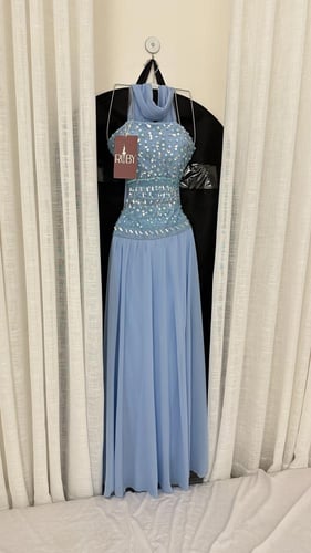 فستان سهره أزرق فاتح