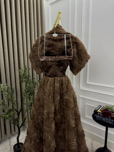 فستان سهره البني الشوكولاتة