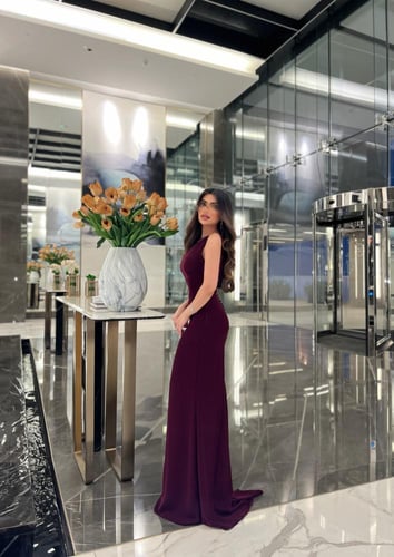 فستان ناعم عنابي