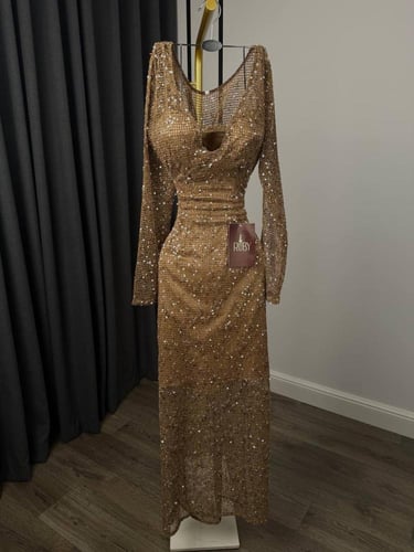 فستان سهره ذهبي