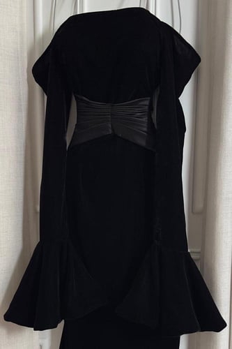 فستان اريام