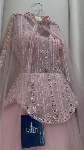 فستان سهر وردي فاتح