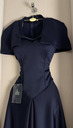 فستان ديلارا