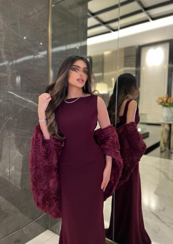 فستان ناعم عنابي