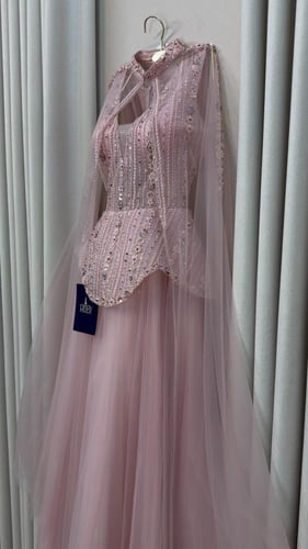 فستان سهر وردي فاتح