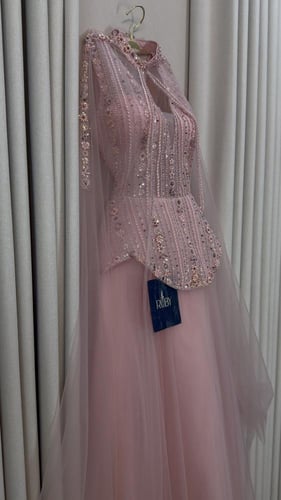 فستان سهر وردي فاتح