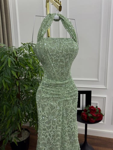 فستان سهره اخضر مطرز