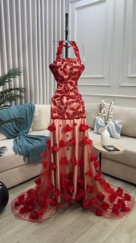 فستان تغريد