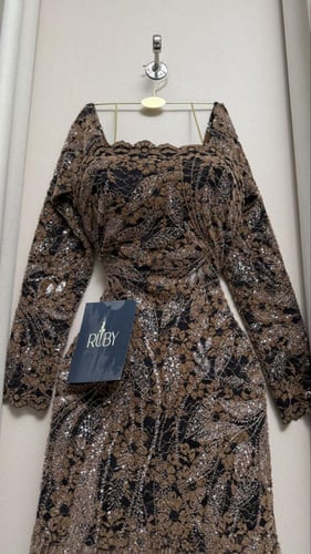 فستان سهره ثلاثه ألوان