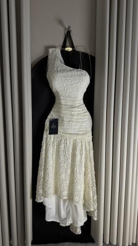 فستان أزهار