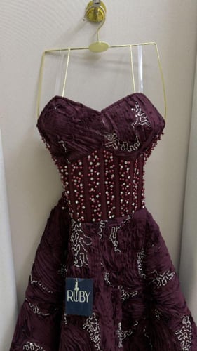 فستان سهره برغندي