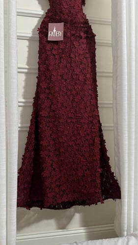 فستان سهره عنابي