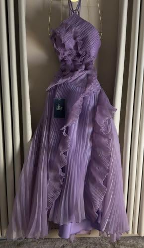 فستان دارين