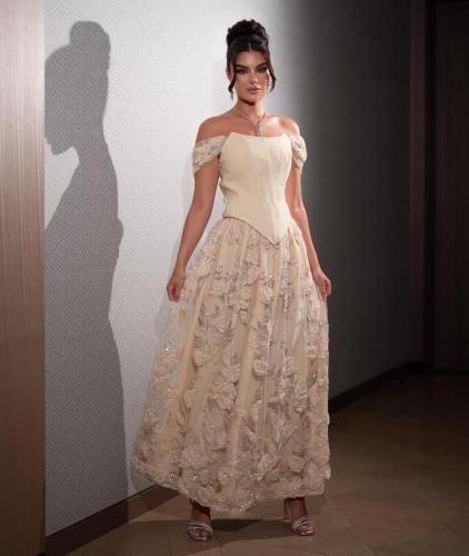 فستان سهره كريمي