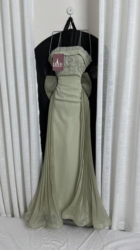 فستان سهره اخضر