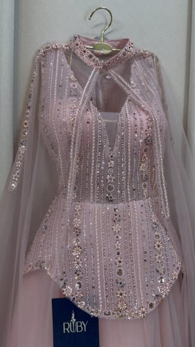 فستان سهر وردي فاتح