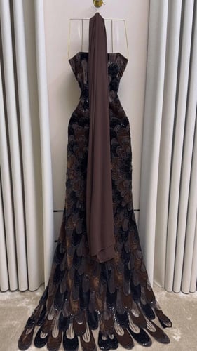 فستان سهره بني